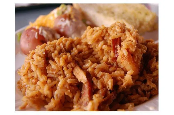 Jambalaya ușoară cu raci