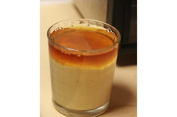 Eggnog cu bourbon